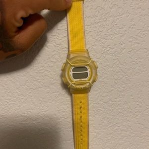 Vintage yellow baby g shock watch
